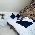 דירה Lonsdale Terrace - 3 Bedrooms - Sleeps 6 וורקינגטון