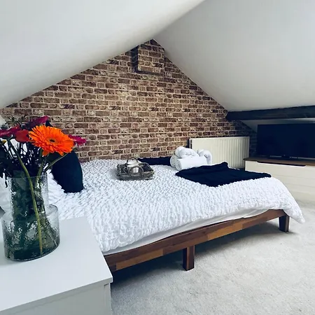 Lonsdale Terrace - 3 Bedrooms - Sleeps 6