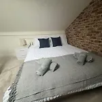 Lonsdale Terrace - 3 Bedrooms - Sleeps 6 워킹턴