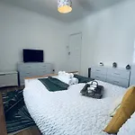 شقة Lonsdale Terrace - 3 Bedrooms - Sleeps 6 ووركينجتون