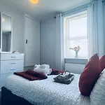Lonsdale Terrace - 3 Bedrooms - Sleeps 6 ووركينجتون