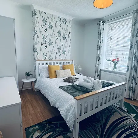 Lonsdale Terrace - 3 Bedrooms - Sleeps 6 * ووركينجتون